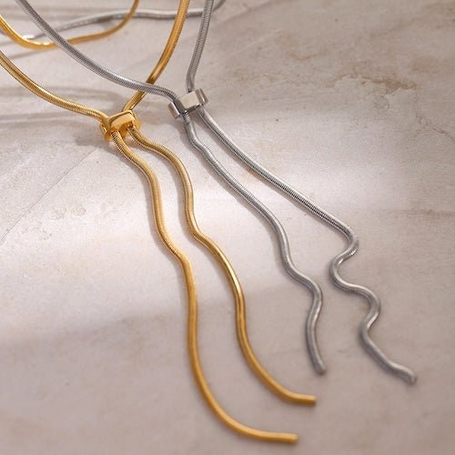 Minimalistische driehoekige botketting uittrekbare ketting