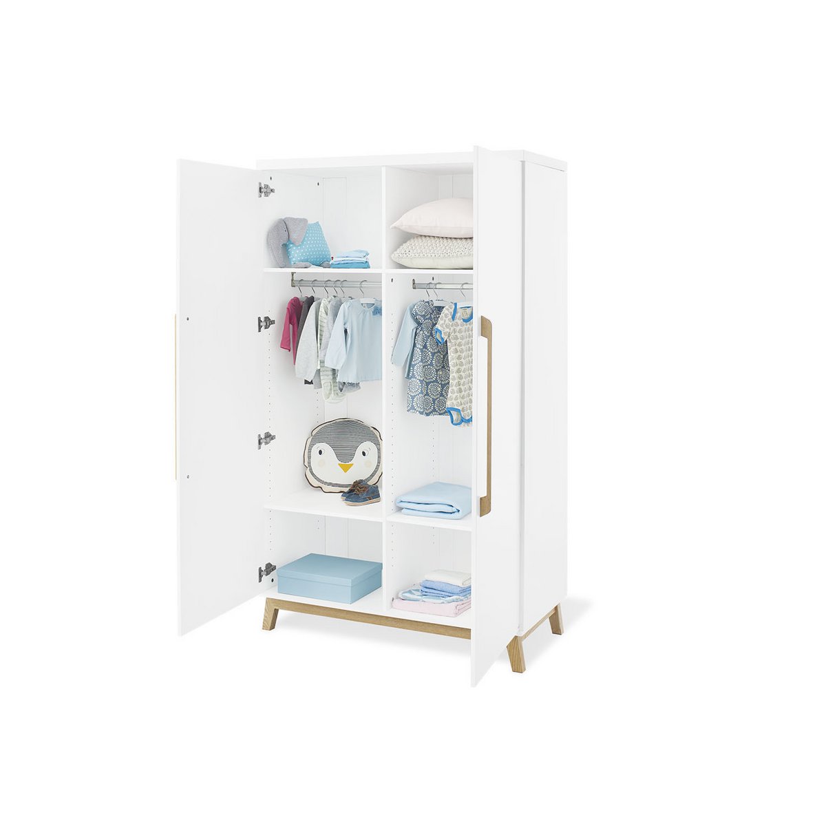 Kwekerij 'Riva' breed
3 delen: ledikant, brede commode, 2-deurs kledingkast
